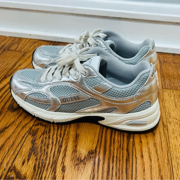 GUESS Silver Sneakers - Picture 4 of 9